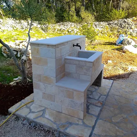 شقة With Parking Space Milna, Brac - 11088 *