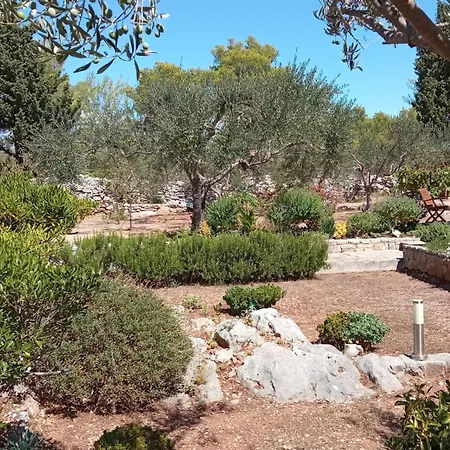 With Parking Space Milna, Brac - 11088 شقة *